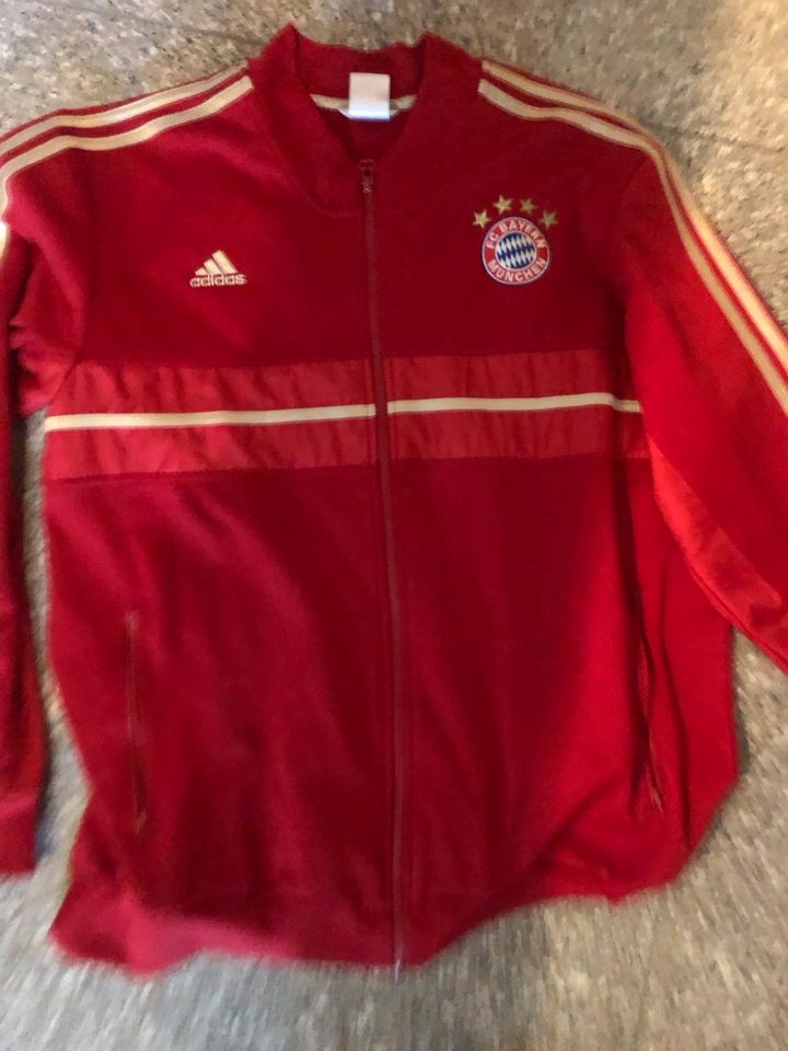 Bayern München Trainingsjacke in Witten