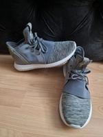 Damen Sneaker von Adidas Tubular Gr.41 Dortmund - Hörde Vorschau
