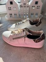 Gabor Sneaker Gr 9 43 Weiß gepflegt Niedersachsen - Wedemark Vorschau