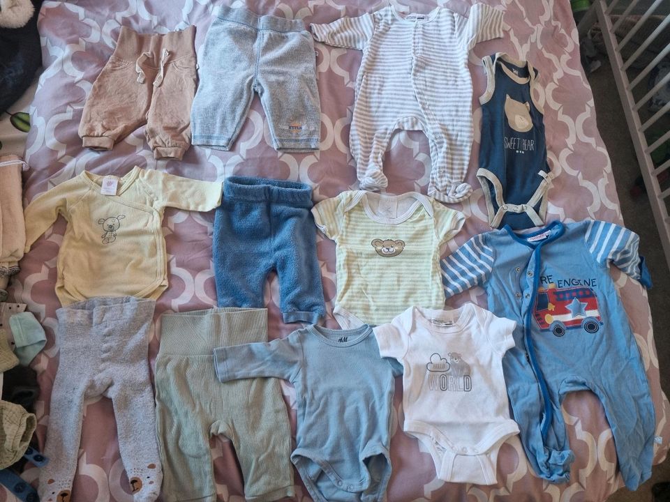 Jungskleidung Babykleidung in Erfurt