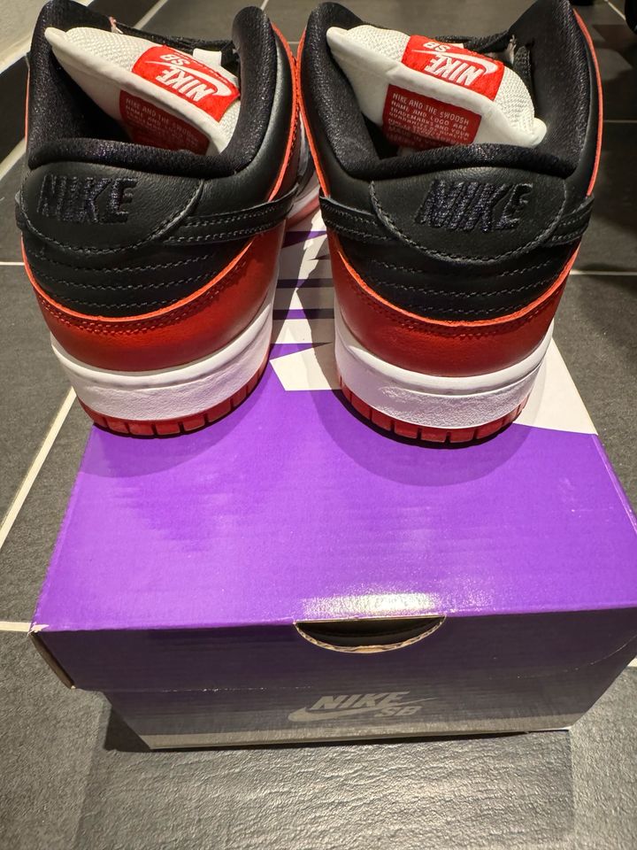 Nike SB Dunk Low J-Pack Chicago 40 in Berlin