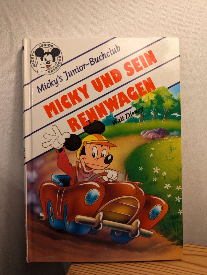 Kinderbuch 'Mickey und sein Rennwagen' von Walt Disney in Niebüll