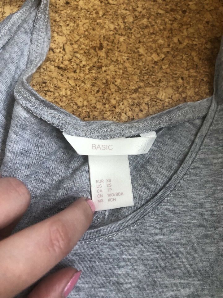 Cropped Top Paket H&M Größe 34/36 in Göppingen