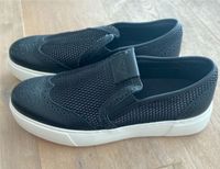 NEUE Armani Herren Sneaker Schuhe Gr. 41 Stuttgart - Zuffenhausen Vorschau