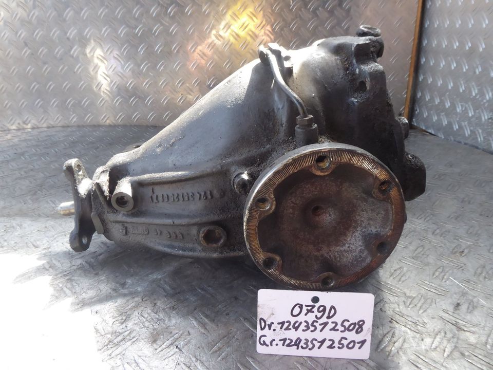 Mercedes W208 Differential A1243512508 A1243512501 Ü:3,27 3:27 in Rastatt