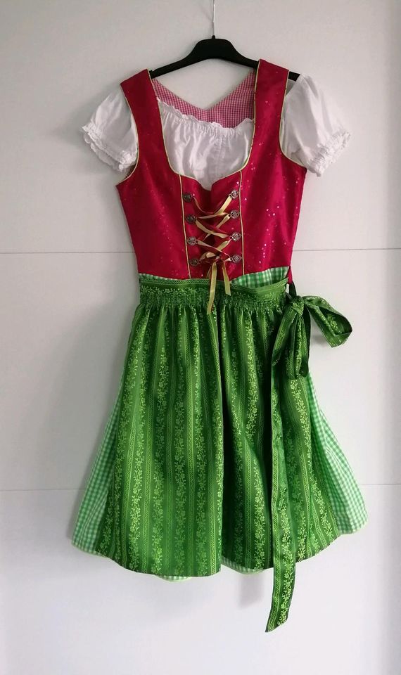 Dirndl mit Bluse 38 in Mistelgau