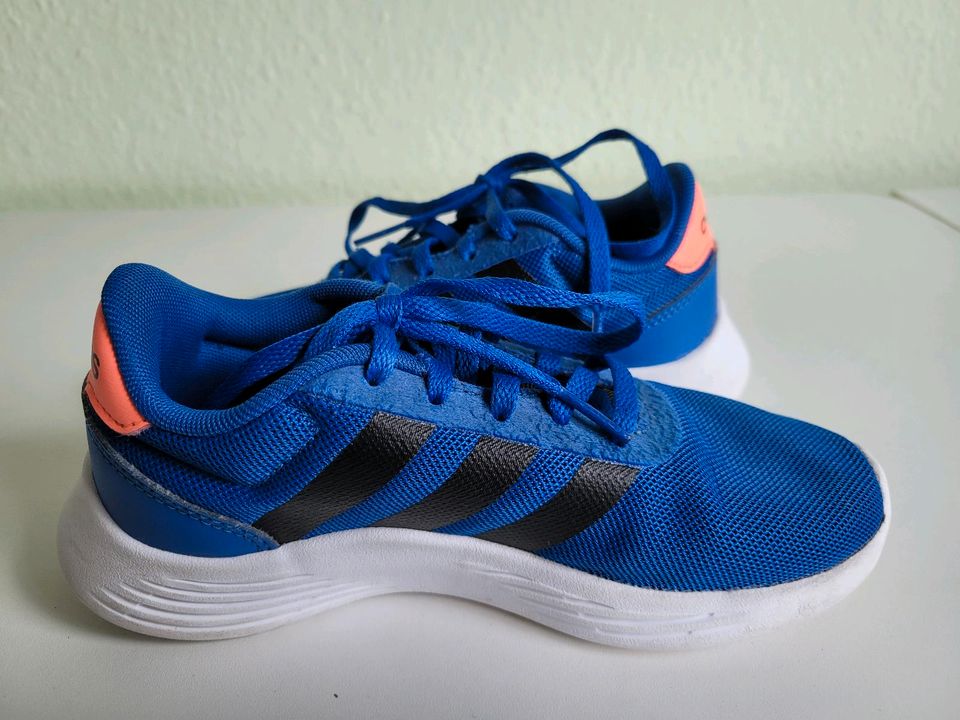 ADDIDAS SNEAKER SPORTSCHUHE GR. 31 in Eberswalde