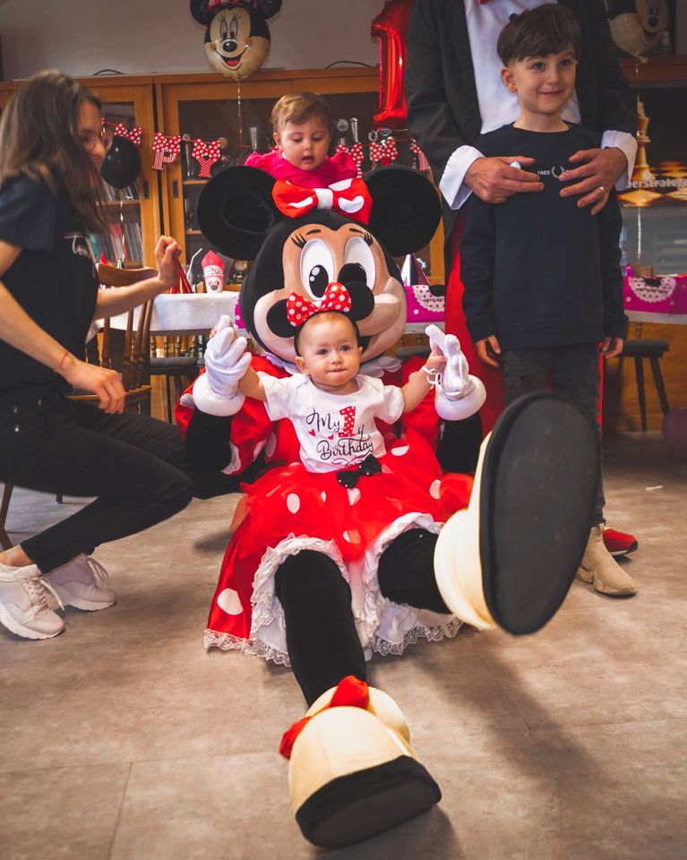 Mickey Maus und Minnie Maus Maskottchen Clown Kindergeburstag in Offenbach