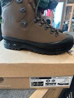 Hanwag Tibet Bergschuh Gr.Uk 10 Neu! Bayern - Aichach Vorschau