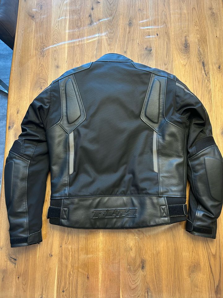 Motorrad FLM Leder-Textil Jacke, Gr. 54, TOP ZUSTAND in Auerbach in der Oberpfalz