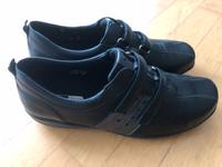 Halbschuhe Waldläufer 8,5 Orthopäde Tritt Weite K Brandenburg - Dahlewitz Vorschau