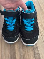 Schwarz blauer Nike Sneakers Gr 29,5 Baden-Württemberg - Sachsenheim Vorschau
