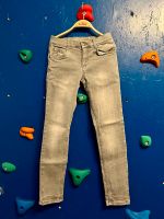 Esprit Jeans, Größe 146 slim in grau Baden-Württemberg - Oberstenfeld Vorschau