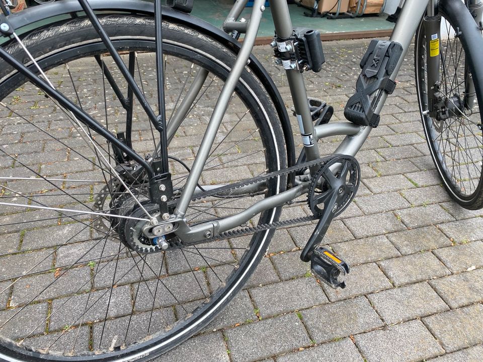 Neuwertiges Bicycles Citybike in Bad Soden am Taunus