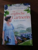 Martina Sahler: Die englische Gärtnerin  - blaue Astern Nordrhein-Westfalen - Bestwig Vorschau