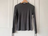 Mango Turtleneck Langarm Shirt Pullover Wellensaum Grau M 38 München - Ludwigsvorstadt-Isarvorstadt Vorschau