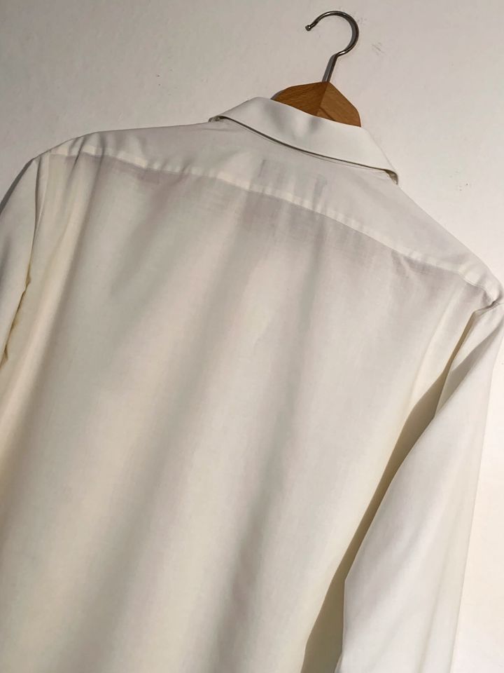 Hemd in Creme aus Baumwolle, XL - formtreu in Söhlde