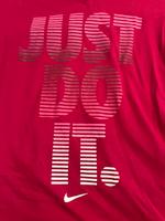 NIKE sportshirt Pink Größe S Nordrhein-Westfalen - Siegburg Vorschau