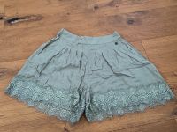 Highwaisted Shorts mit Spitze Pepe Jeans Gr S Olivgrün Nordrhein-Westfalen - Arnsberg Vorschau