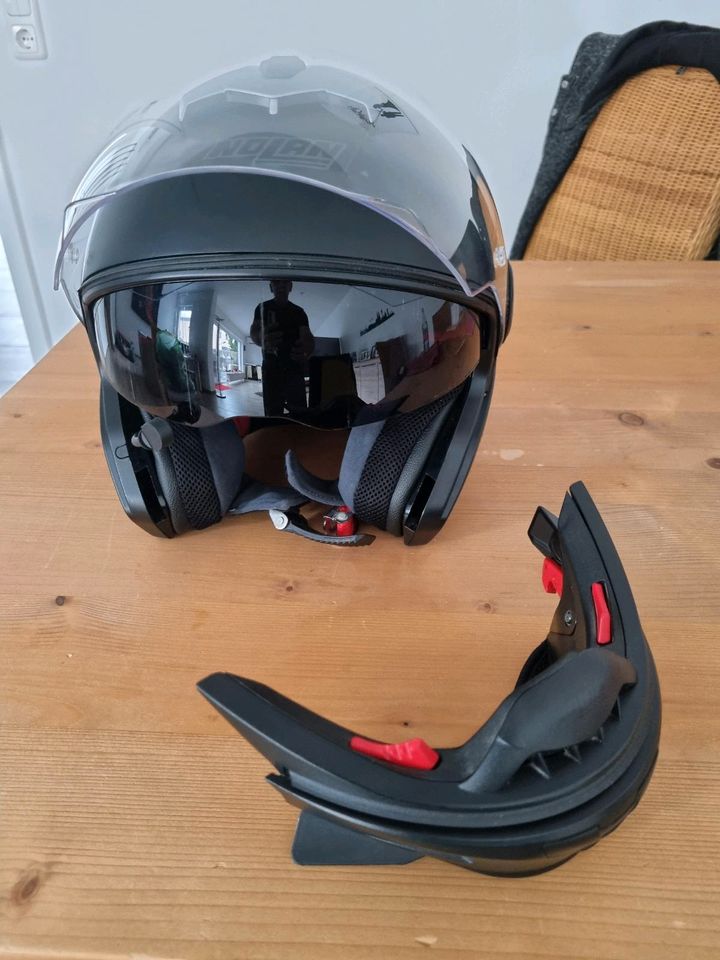 Komplette Motorradkluft incl. Helm und Stiefel in Swisttal