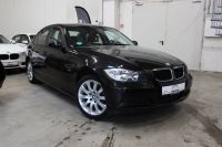 BMW E90 318i*Steuerkette NEU*TÜV NEU*VSD NEU Baden-Württemberg - Sachsenheim Vorschau