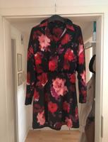 Kleid Sommerkleid Midi 36 neuwertig C&A Nordrhein-Westfalen - Rösrath Vorschau