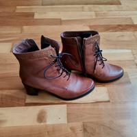 Tamaris Stiefeletten Gr. 38 Echtleder Braun Bremen-Mitte - Bremen Altstadt Vorschau