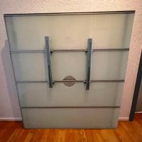 TV Wand silbergrau mit Milchglas beleuchtbar (Ikea Framsta) Hessen - Borken Vorschau