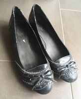 Damen Schuhe / Pumps/ Ballerina mit kleinen Absätzen Gr 40 Esprit Baden-Württemberg - Oftersheim Vorschau