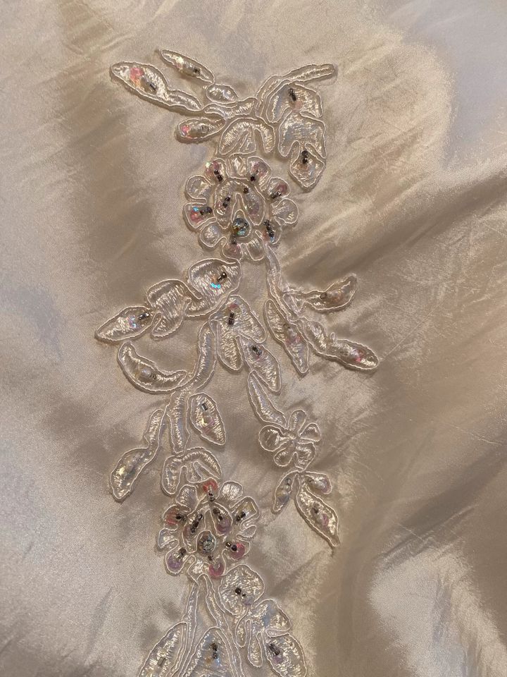 Brautkleid Hochzeitskleid in Vreden