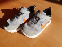 Nike Revolution 27 Turnschuhe Sneakers Harburg - Hamburg Heimfeld Vorschau