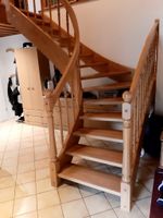 Holztreppe in L-Form mit besonderem Innenrundbogen Baden-Württemberg - Steinach Baden Vorschau