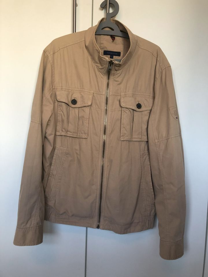 Tommy Hilfiger Jacke / Braun / XXL / Top Zustand in Mainz