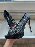 Buffalo Peeptoes schwarze Spitze - Größe 41 Düsseldorf - Benrath Vorschau