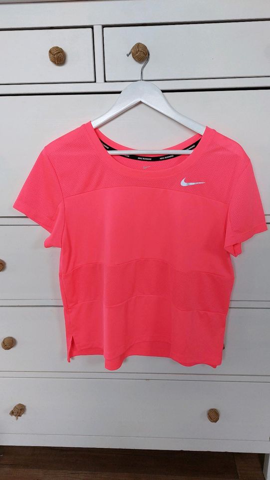 ❗️Nike Damen Shirt Dry-Fit Laufshirt Sport Neonpink Gr.L ❗️ in Berlin