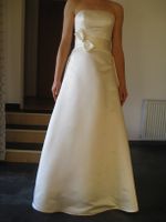 Brautkleid "Affinity Cassandra" mit Stola Bayern - Burggen Vorschau