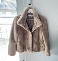 Mango Casual Faux Fur Jacke in beige - Neu! Bayern - Erding Vorschau