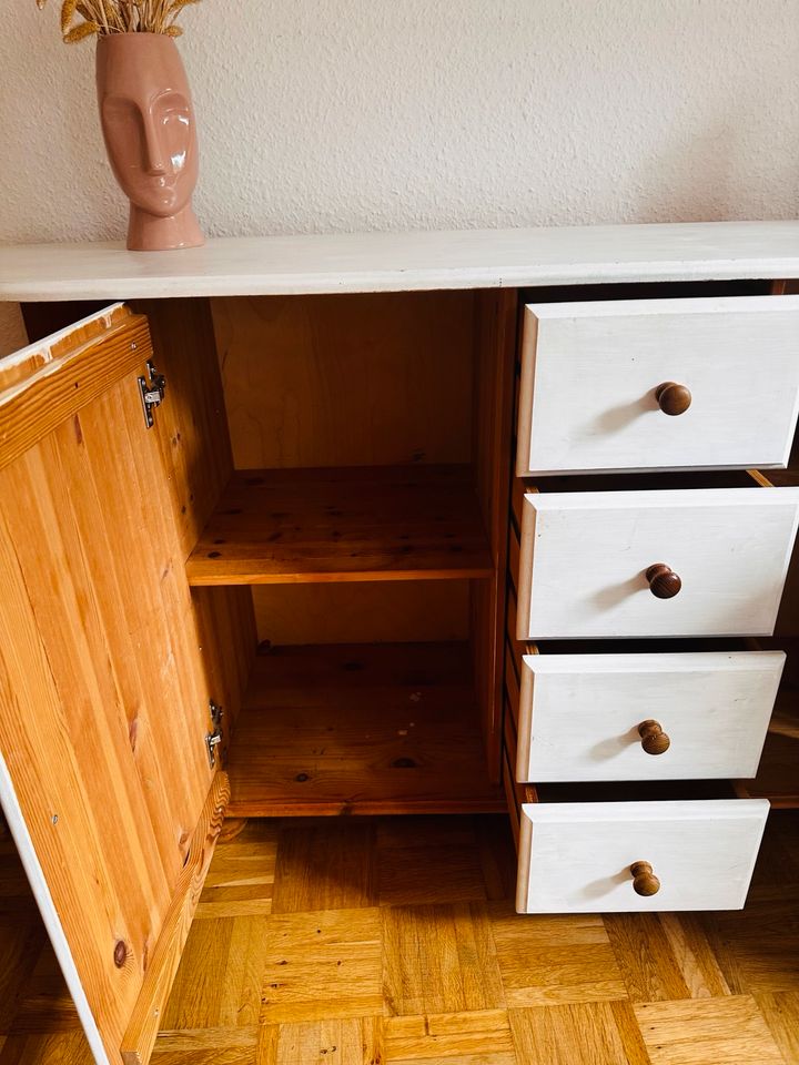 Sideboard/ TV-Schrank, Kiefernholz in Remscheid