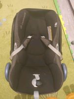 Babyschale Maxi Cosi mit Isofix u. Newborn Sachsen - Klipphausen Vorschau