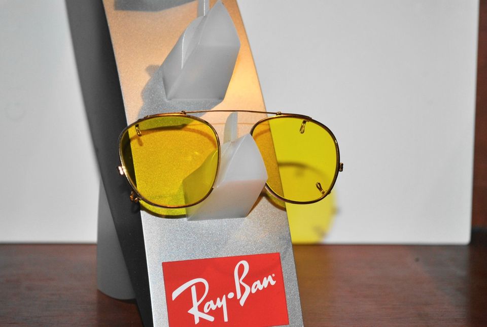 Ray Ban USA B&L Vintage Aufsatz in Düsseldorf