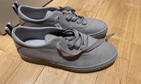 Esprit Schnürschuhe Halbschuhe Sneaker grau Gr. 41 Leipzig - Leipzig, Südvorstadt Vorschau