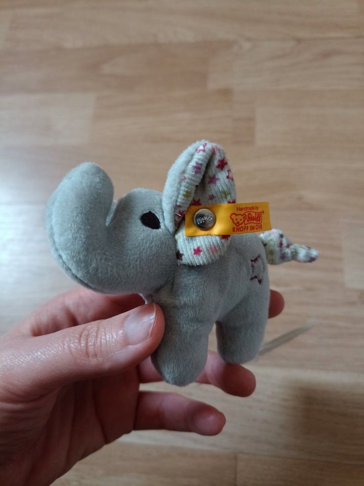 Steiff Elefant unbespielt mit Etikett Spielzeug Baby Kuscheltier in Höxter