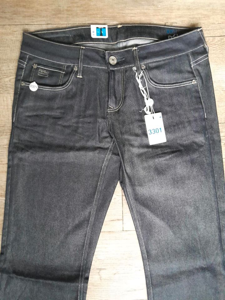 Neu Jeans W29L32 G-Star Original für Damen in Hamburg
