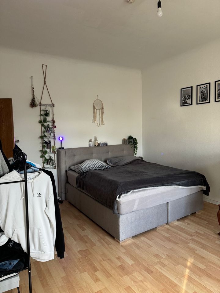 4 Zimmer Altbauwohnung, Zentrumsnah in Neumünster