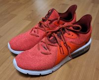 Nike AIR MAX Sequent 3 "wie neu" Running Shoes Größe 43 Hessen - Friedewald Vorschau