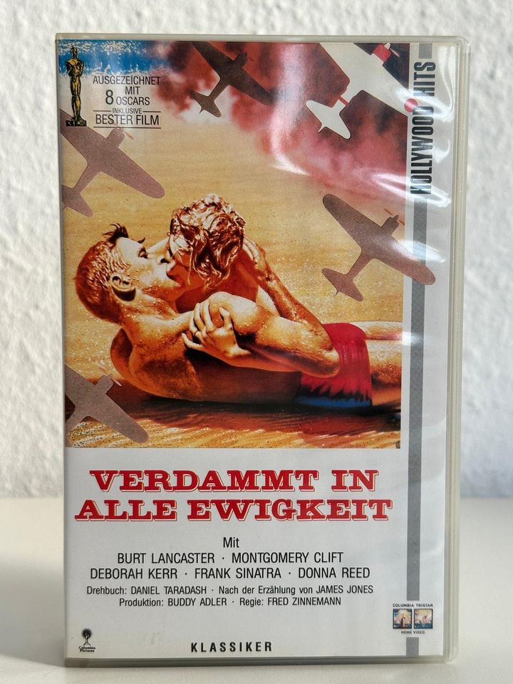VHS Videokassetten FSK 16 in Duisburg