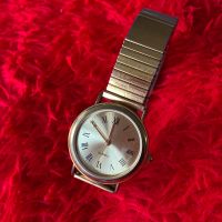 Uhr Quartz Metall Farbe Gold Brandenburg - Caputh Vorschau