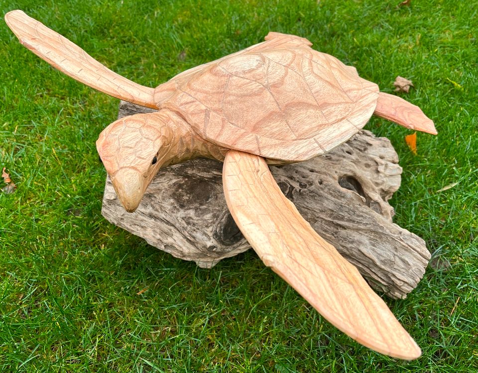 Schildkröte 60cm Meeresschildkröte Wasserschildkröte Holz in Essen
