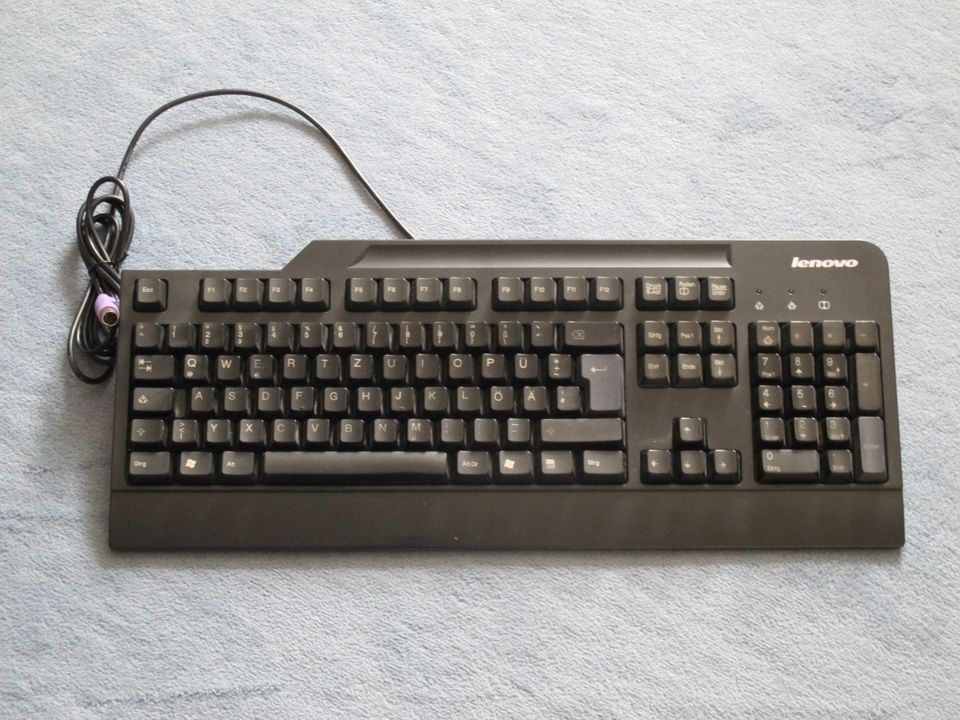 Lenovo Tastatur schwarz mit PS/2 PS2 Anschluss, Retro in Kiel