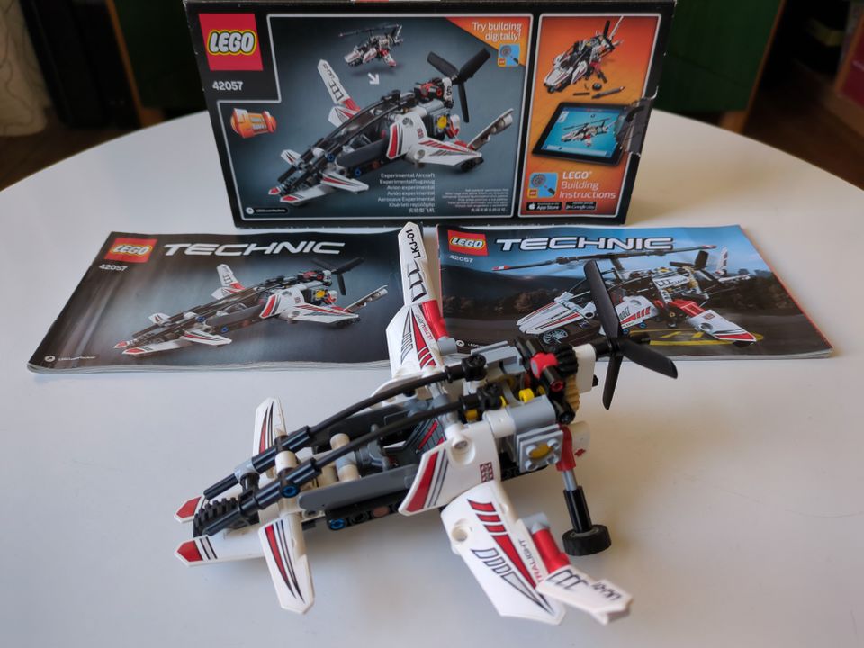 Lego Technik Set 42057 - Ultralight Helicopter - 2 Modelle in 1 in Lüneburg